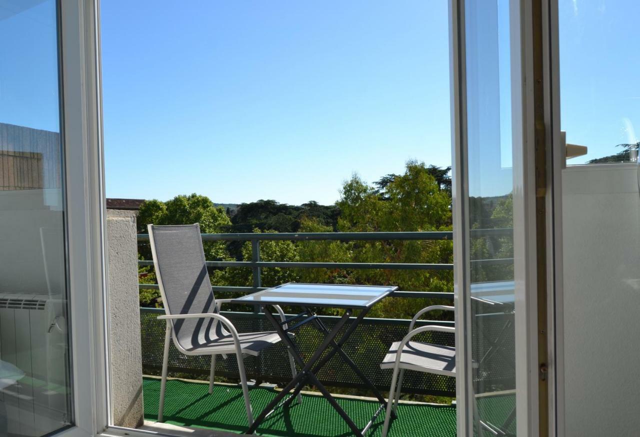 Le Petit Studieux - Parking - Animaux Acceptes - Centre Accessible A Pied Apartamento